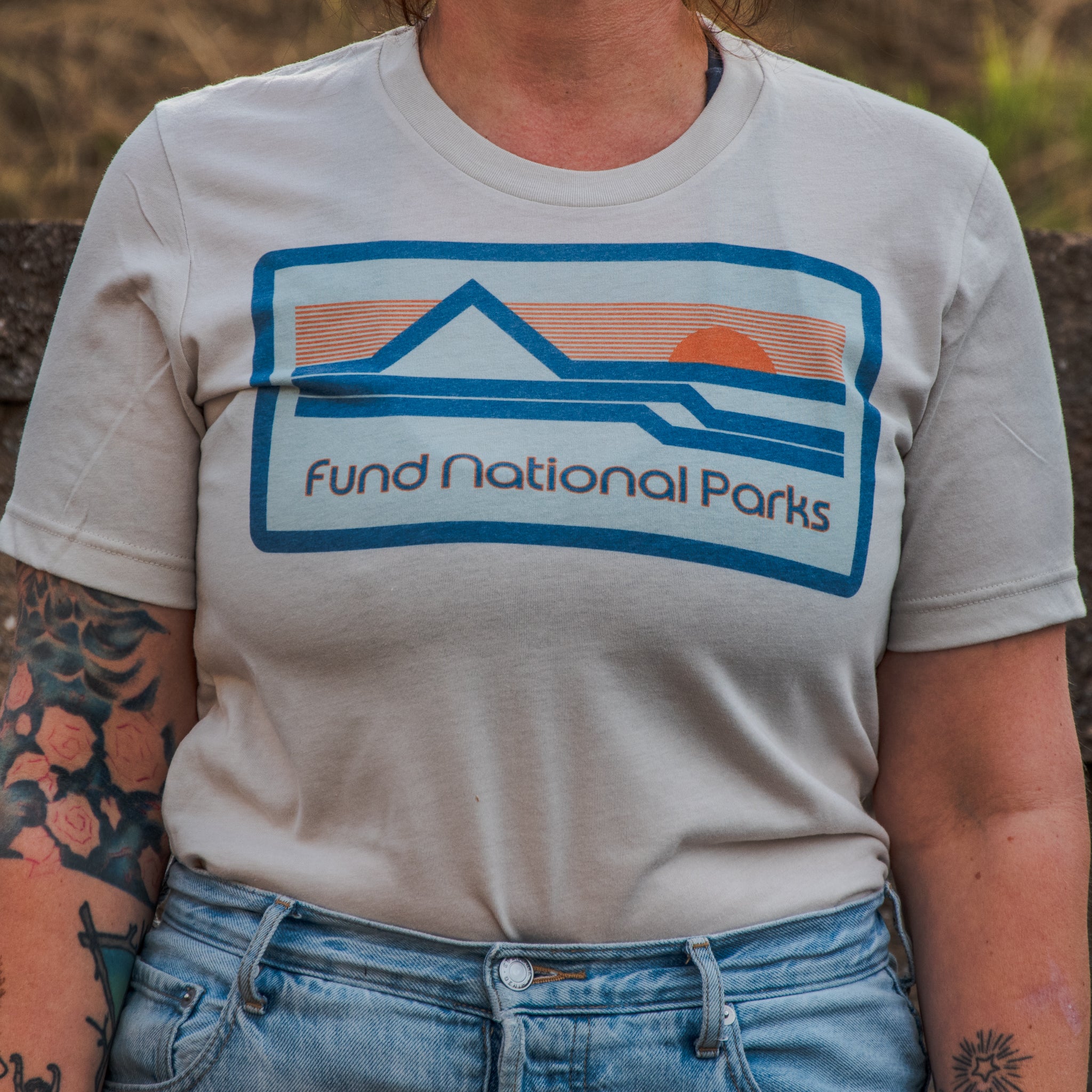 Made in USA | T-shirt | Unisex | Fund National Parks | Heather Dust