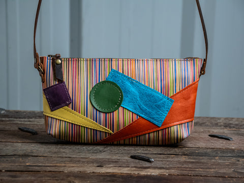 Ready to Ship | Handmade Leather Zipper Purse |  Small Crossbody | 80s geo