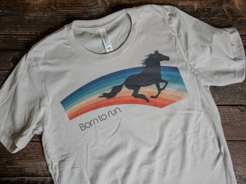 Made in USA | T-shirt Unisex | Born To Run | Multiple Colors