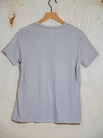 Made in USA | T-shirt | Unisex | Stevie | Heather Dust
