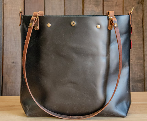 LIMITED | THE BUTTERFLY BAG! | Black Leather SMALL Classic