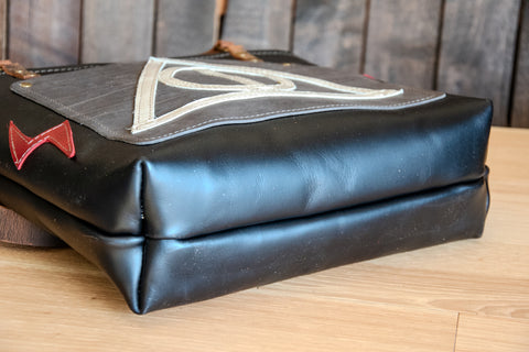Warehouse Sale | The Harry Potter Medium Classic Tote!  | Only ONE Available ready to ship | Medium |  HM11