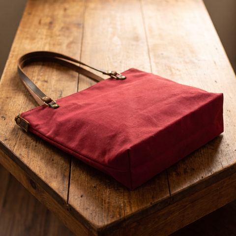 Last Chance Bag Sale | The Simple Waxed Tote Red 13
