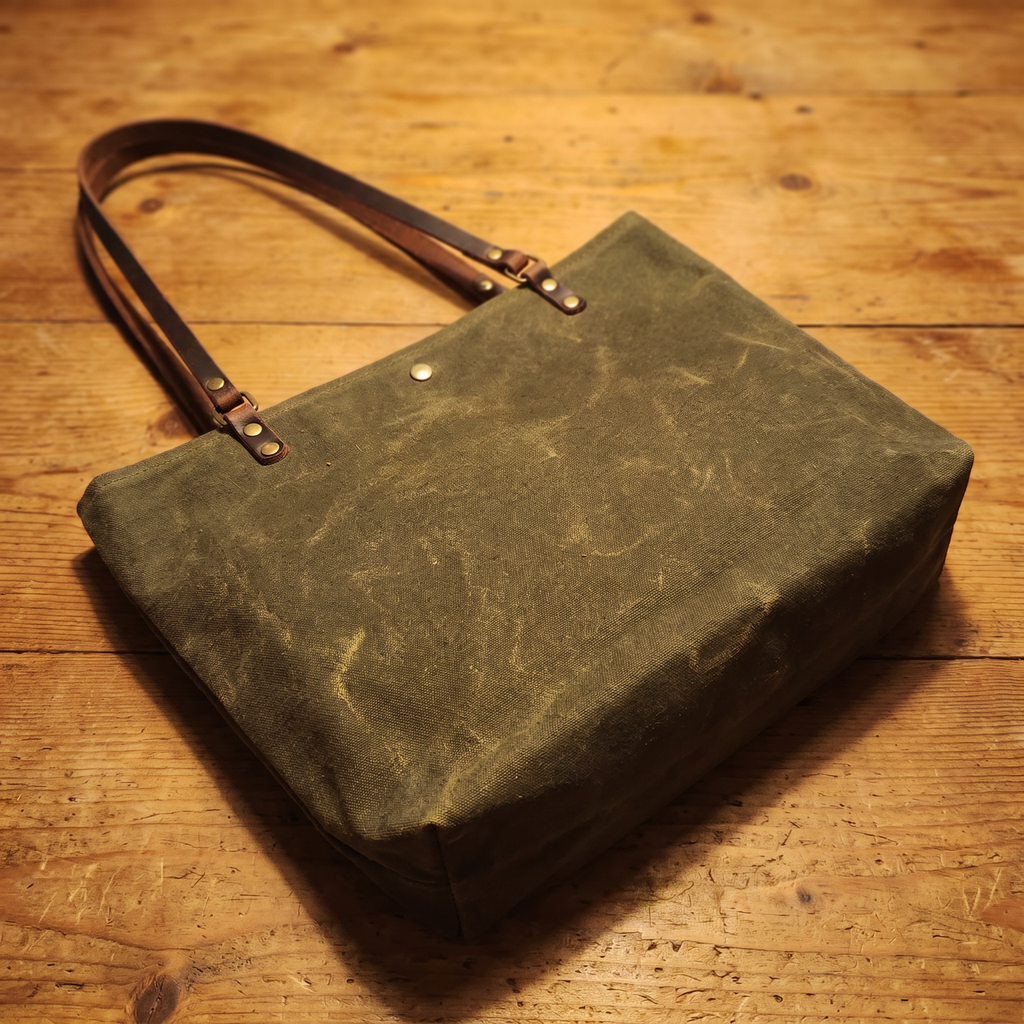Last Chance Bag Sale | The Simple Waxed Tote Olive Small