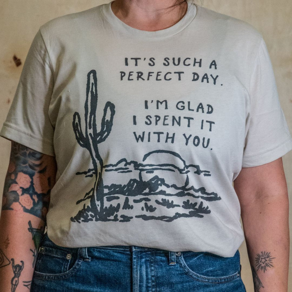 Made in USA | T-shirt Unisex | Perfect Day | Multiple Colors