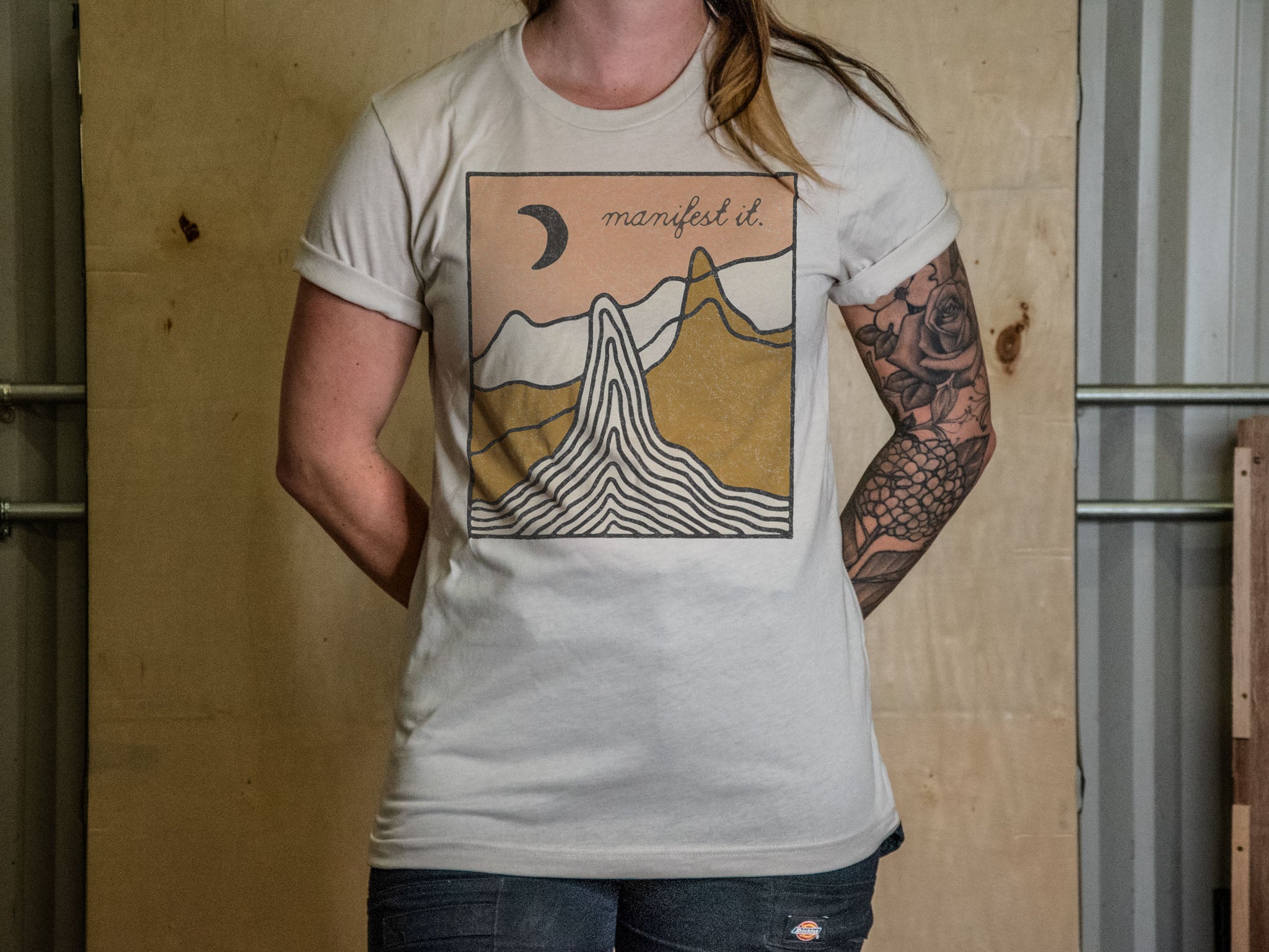 Made in USA | T-shirt | Unisex | Manifest It Desert | Heather Dust