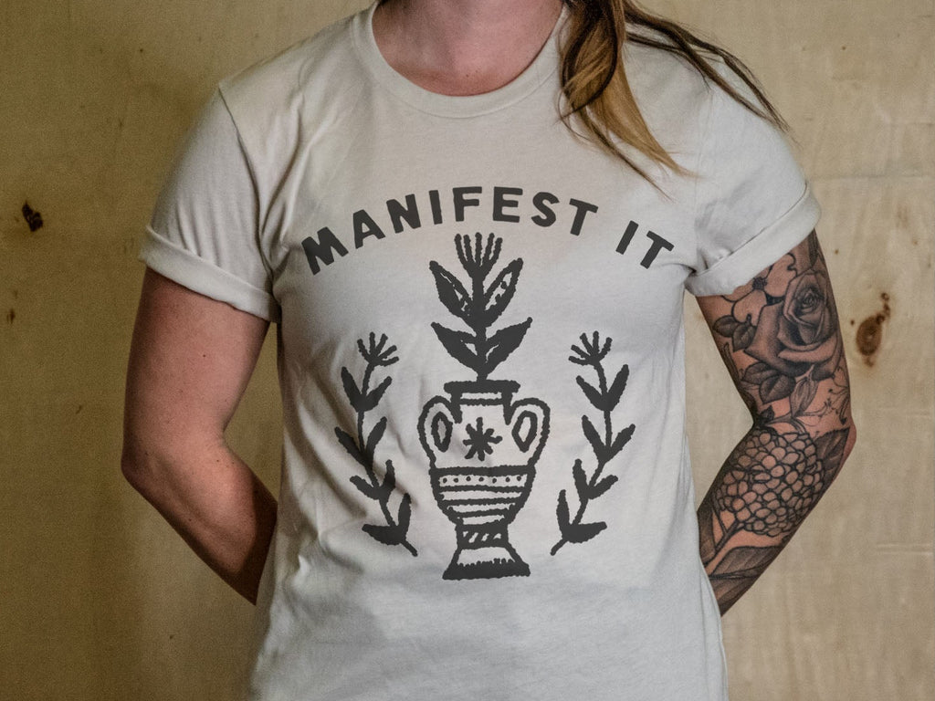 Made in USA | T-shirt Unisex | Manifest Growth | Multiple Colors